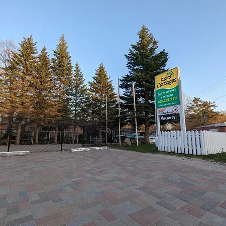 Tiny Wood Cottage 16 Wasaga Beach Exterior photo